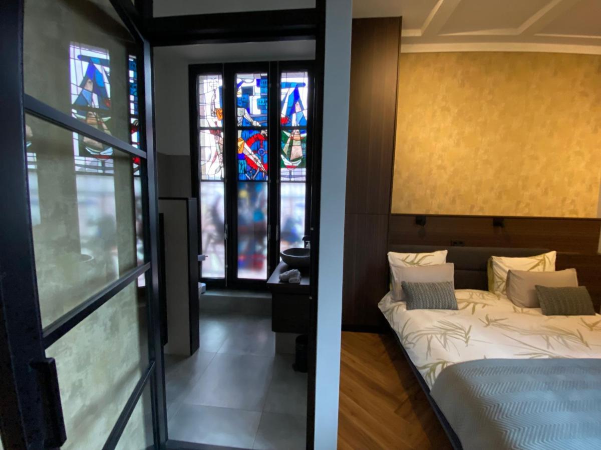 Bed and Breakfast Atalanta-Wellness Roermond 'De Wethouder' Herten Exterior foto
